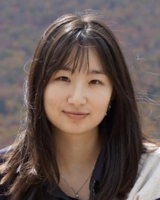 Headshot of Maria Zho